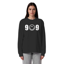 Load image into Gallery viewer, 909 Longsleeve - Organic Heavy Oversized Longsleeve T-Shirt
